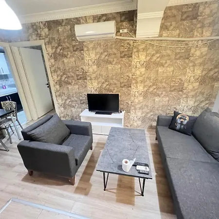 Kizil House