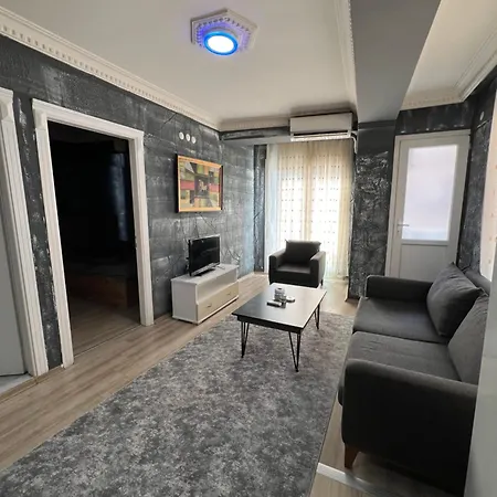 Kizil House Buca